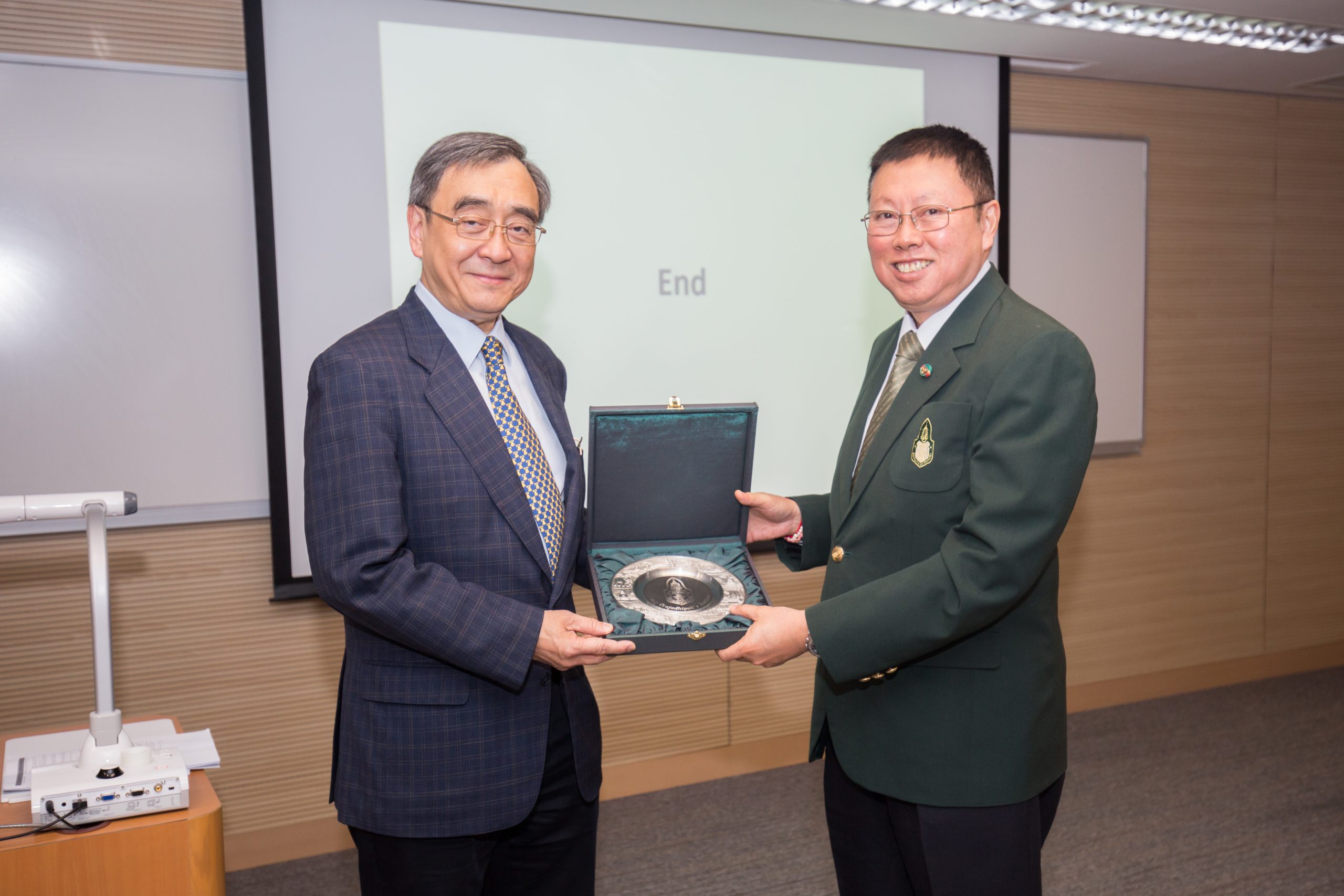 Hong Kong Institute of Economics and Business Strategy